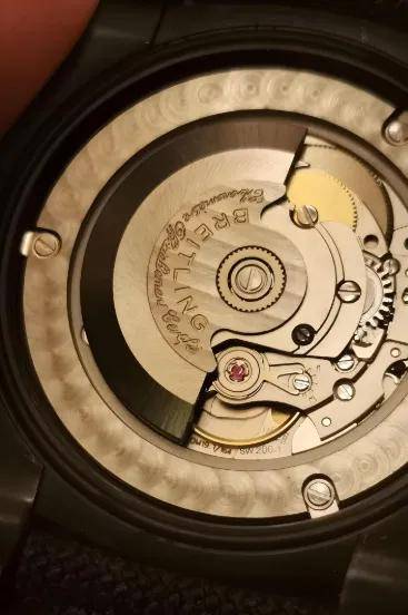 心脏差价20倍品牌溢价到底多疯狂？机械表